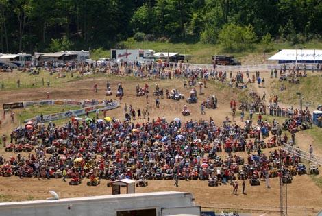 Here's a crowded starting line at the 2006 John Penton GNCC!