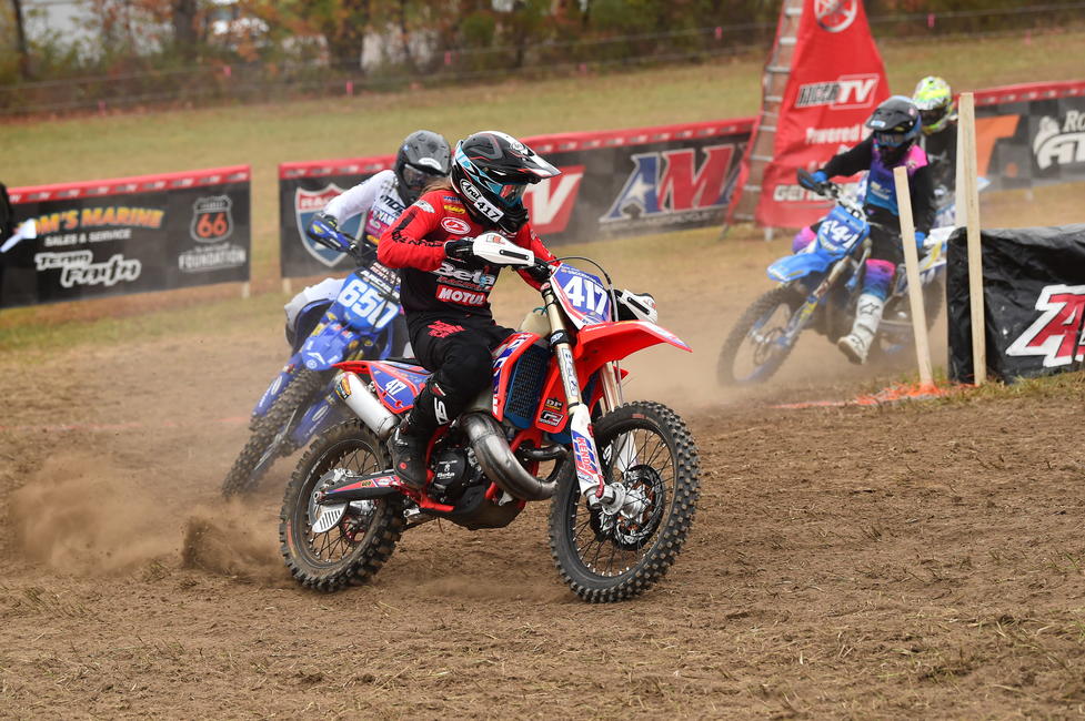 Rachel Gutish earned the $100 Trail Jesters WXC Holeshot Award. Photo: Ken Hill