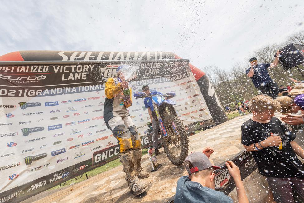 untitled_shoot-365-2