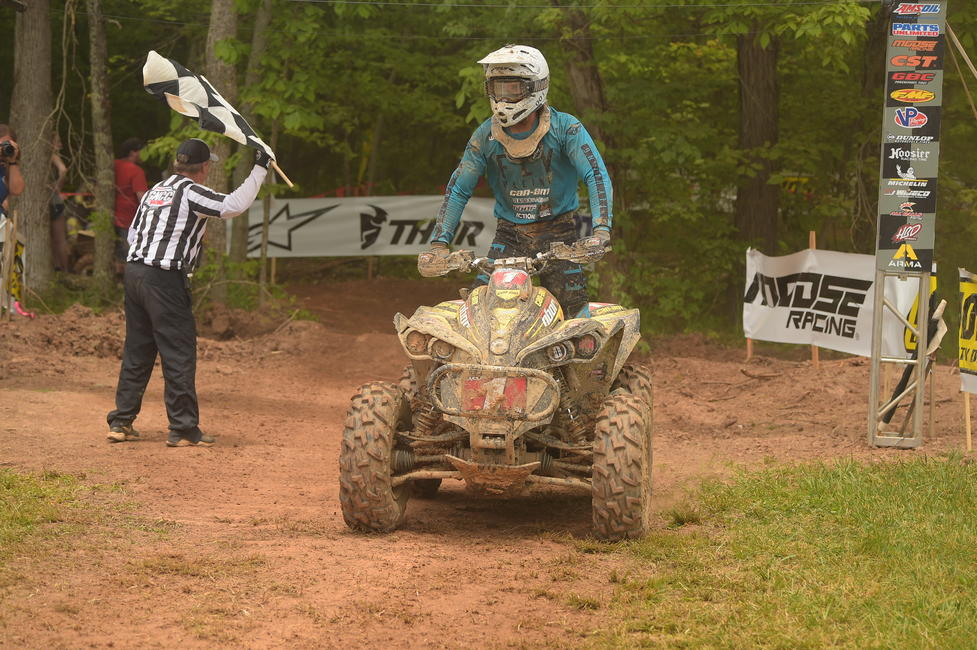 Landon Wolfe (OBOR/Can-Am/DeRisi Racing) grabbed the $100 BNR Motorsports 4x4 Pro Holeshot Award, and the 4x4 Pro class win at round 7. Photo: Ken Hill