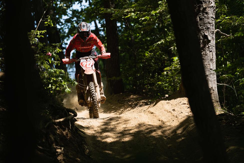 untitled_shoot-436-44