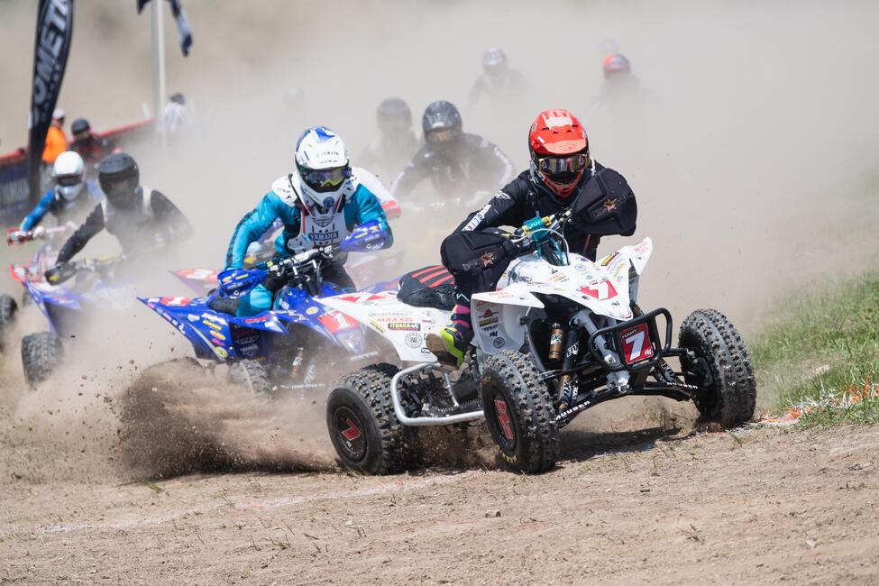 untitled_shoot-046-2-24