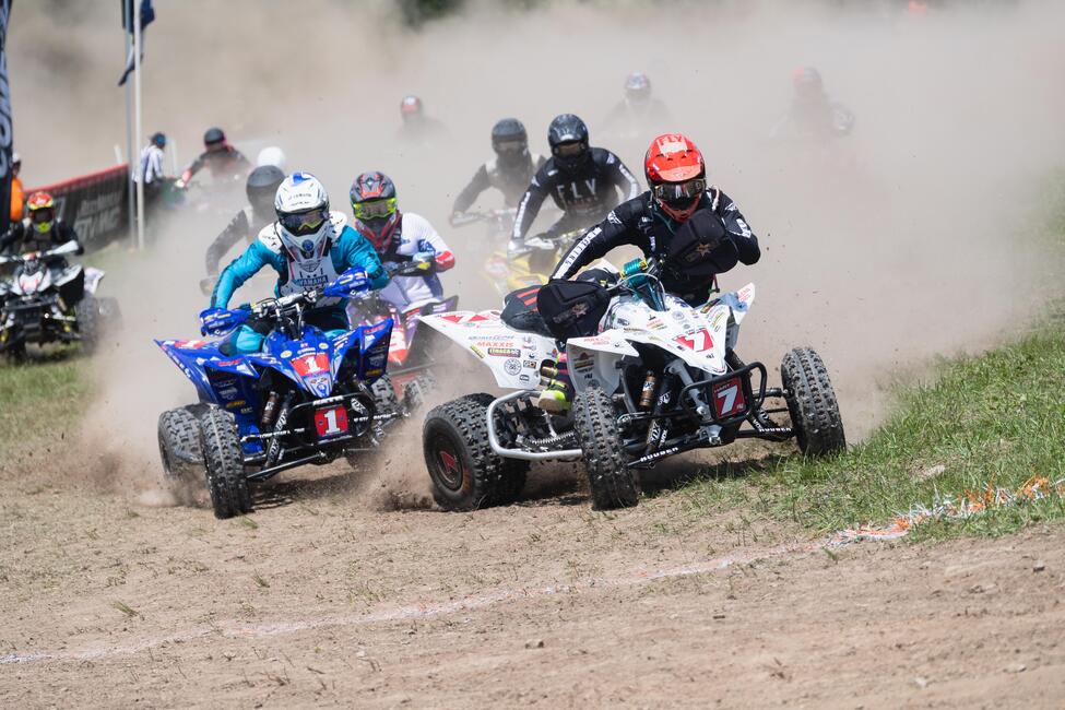 untitled_shoot-044-2-23