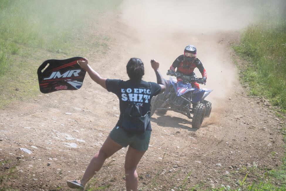 untitled_shoot-081-35