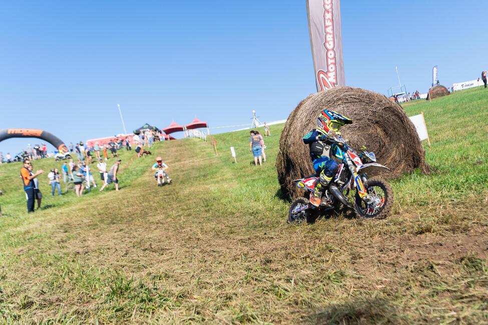 untitled_shoot-019-10