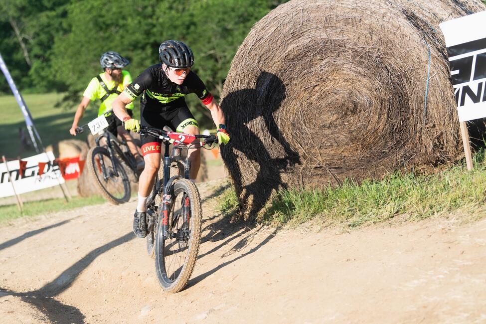 untitled_shoot-175-69