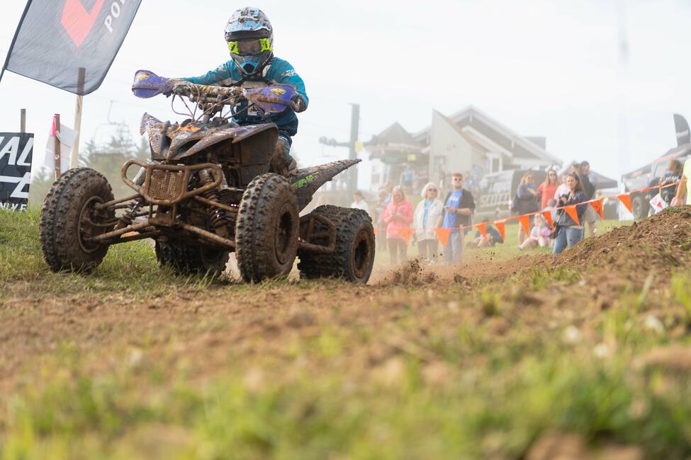 untitled_shoot-027-19