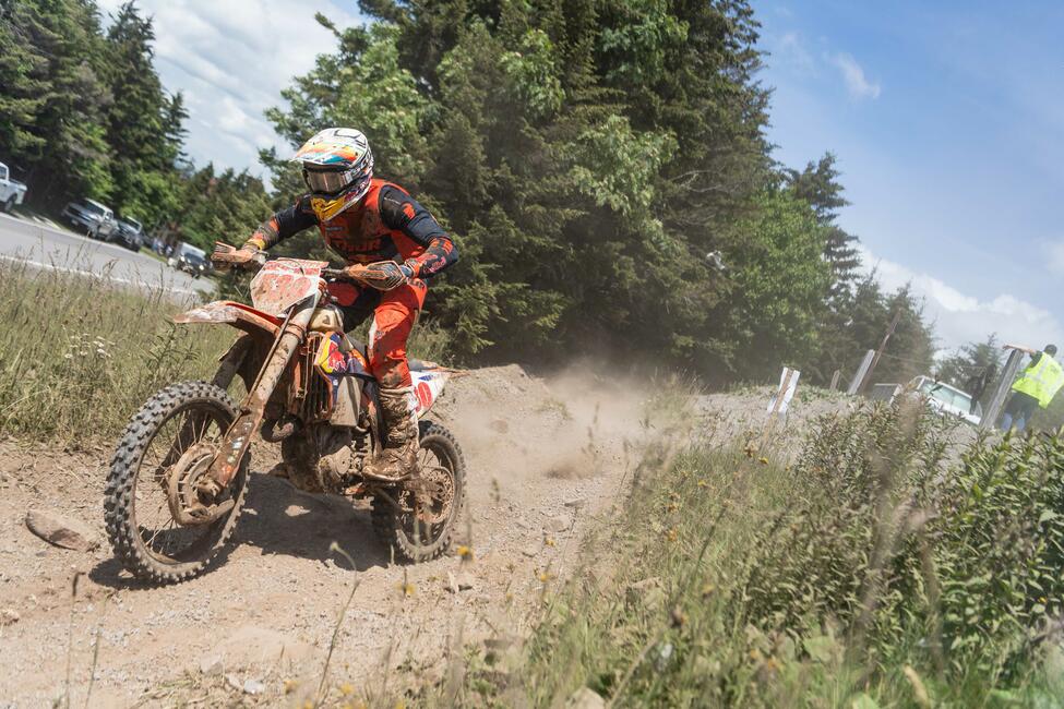 untitled_shoot-207-1-42