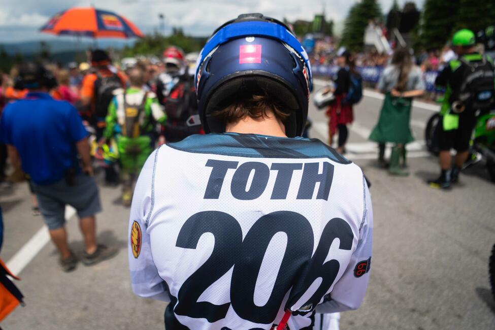 untitled_shoot-085-14