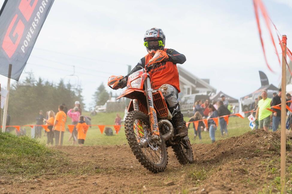 untitled_shoot-026-18