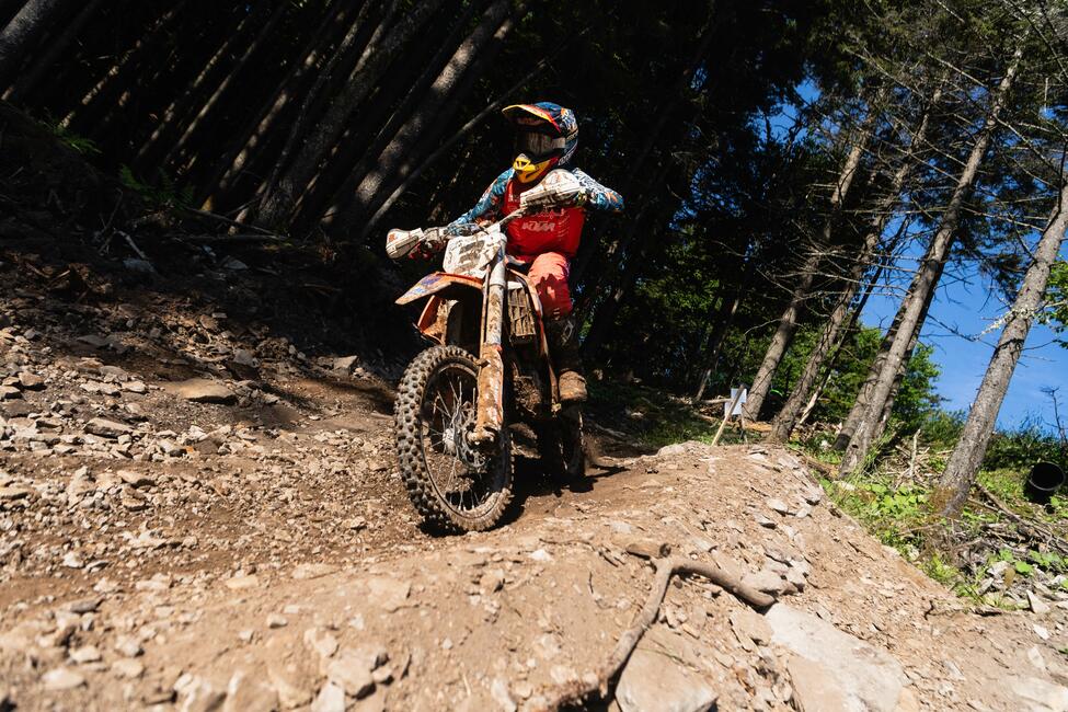 untitled_shoot-024-13