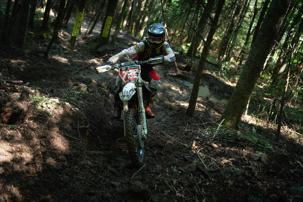 untitled_shoot-079-1-2