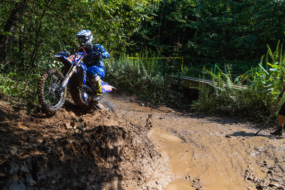 untitled_shoot-044-1