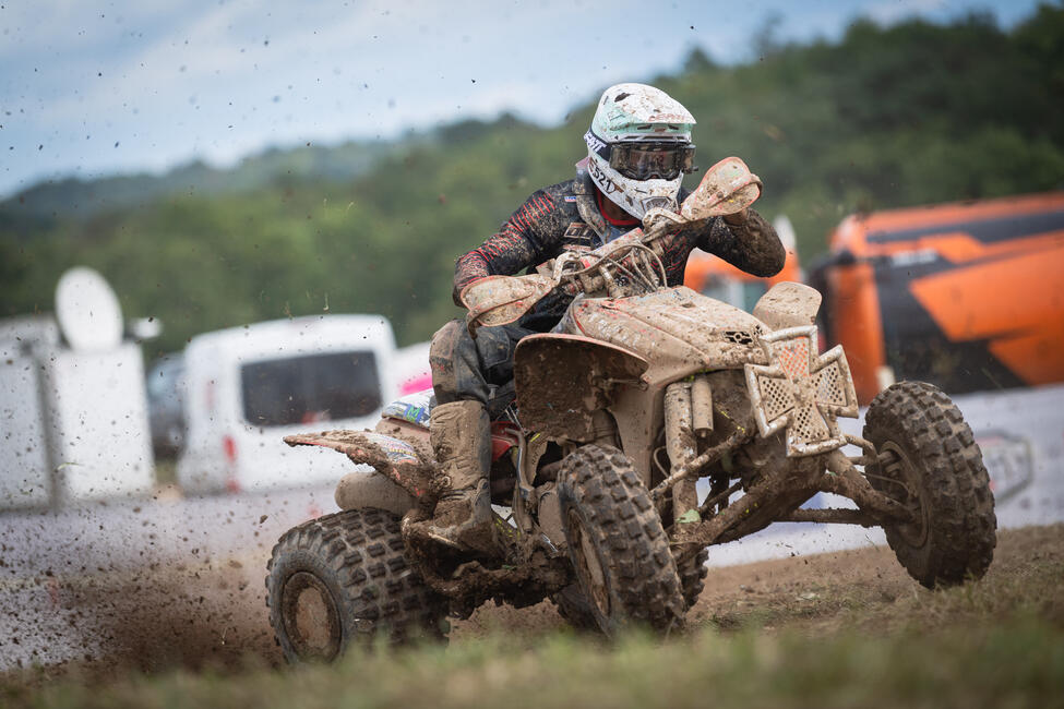 untitled_shoot-057-1