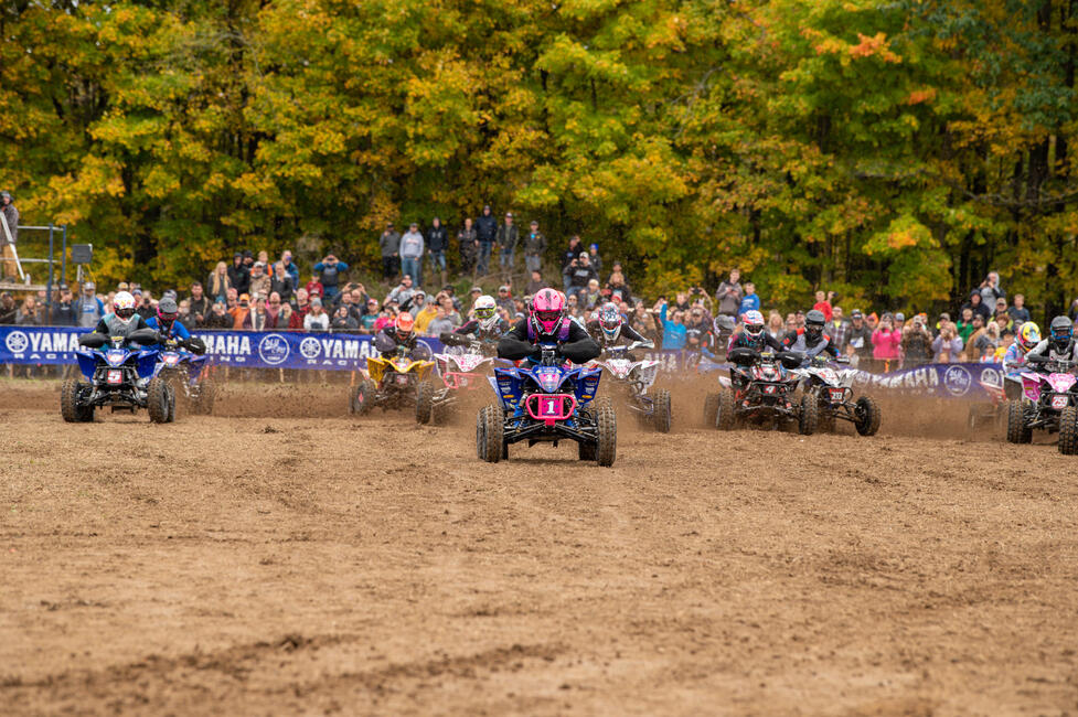 Check out that #5 on a blue machine... Yes, that IS Chris Borich!