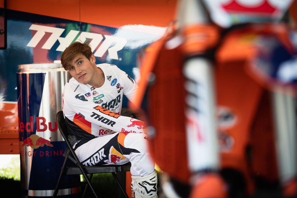 untitled_shoot-040-4-19