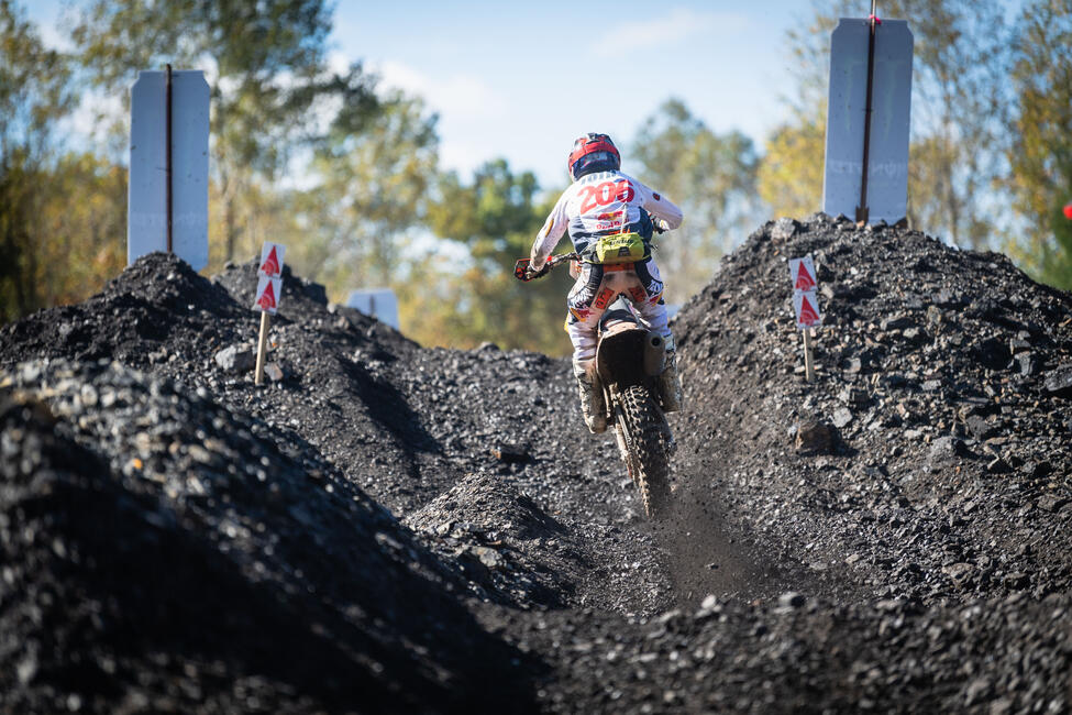 untitled_shoot-151-52