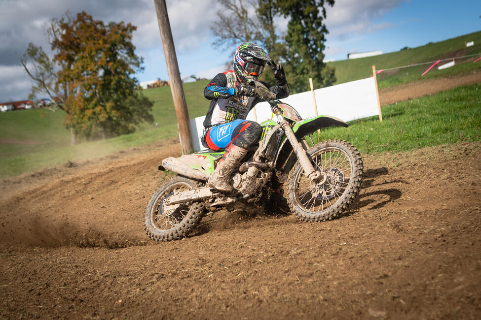 untitled_shoot-253-84