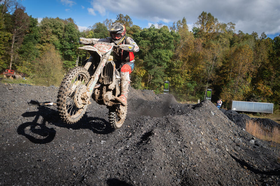 untitled_shoot-237-79