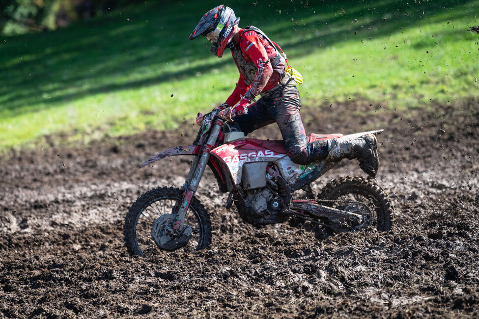 untitled_shoot-177-62