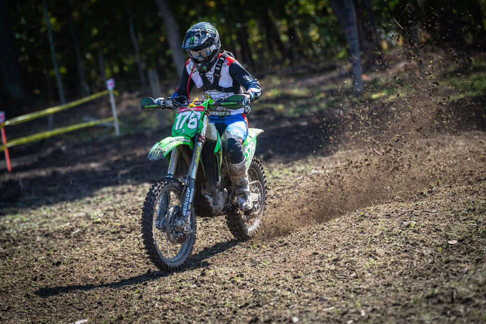 untitled_shoot-207-66