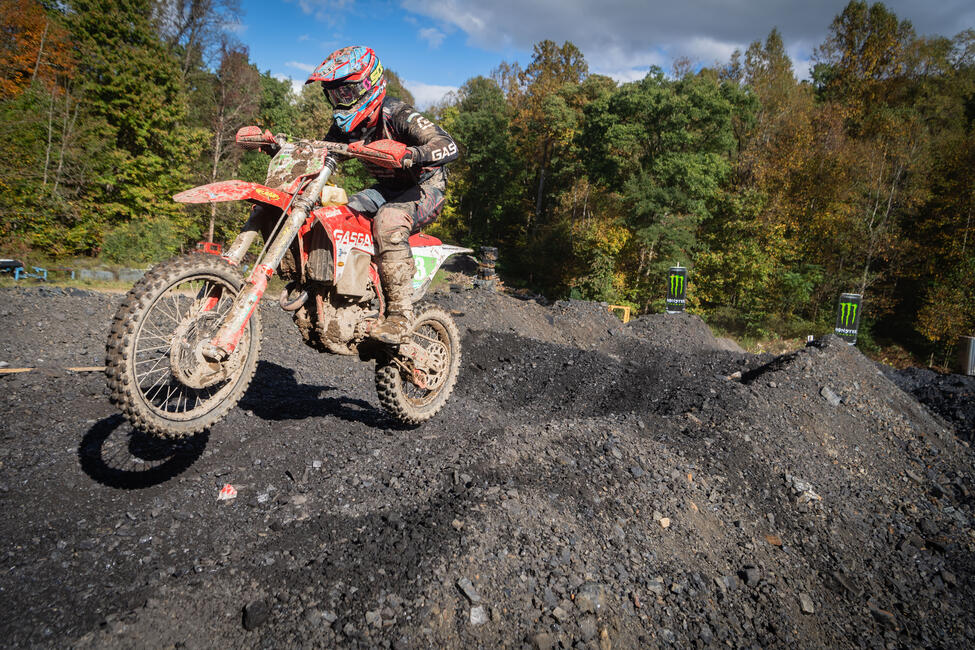 untitled_shoot-246-83