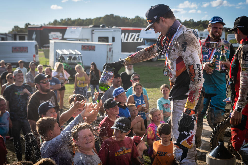 untitled_shoot-307-110