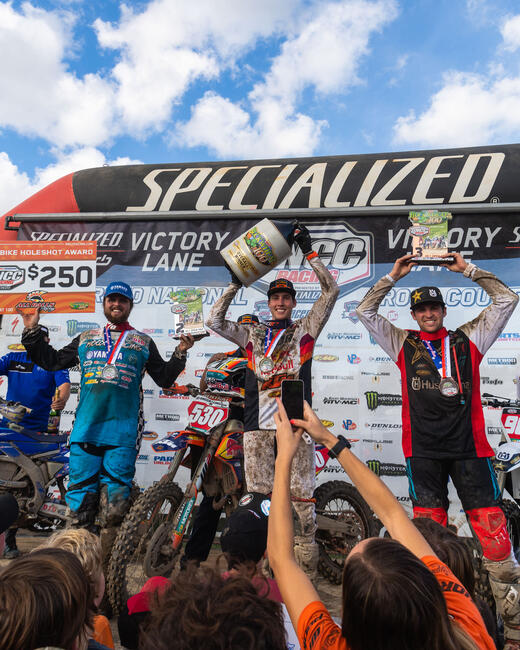 untitled_shoot-296-102