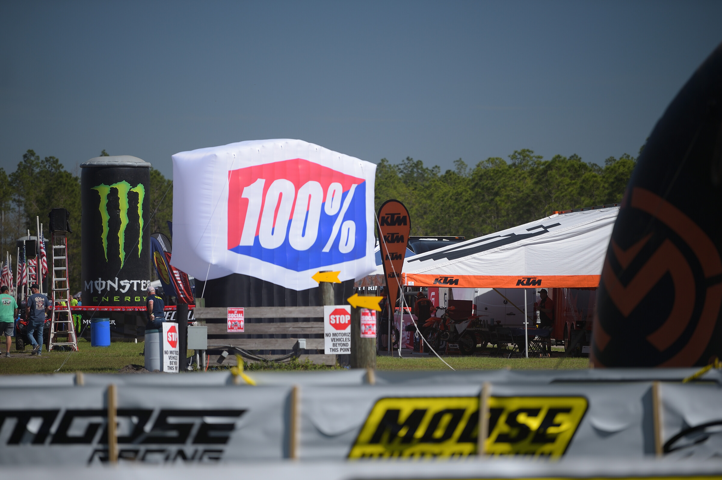 100%, Parts Unlimited and more continue their support of the GNCC Series.