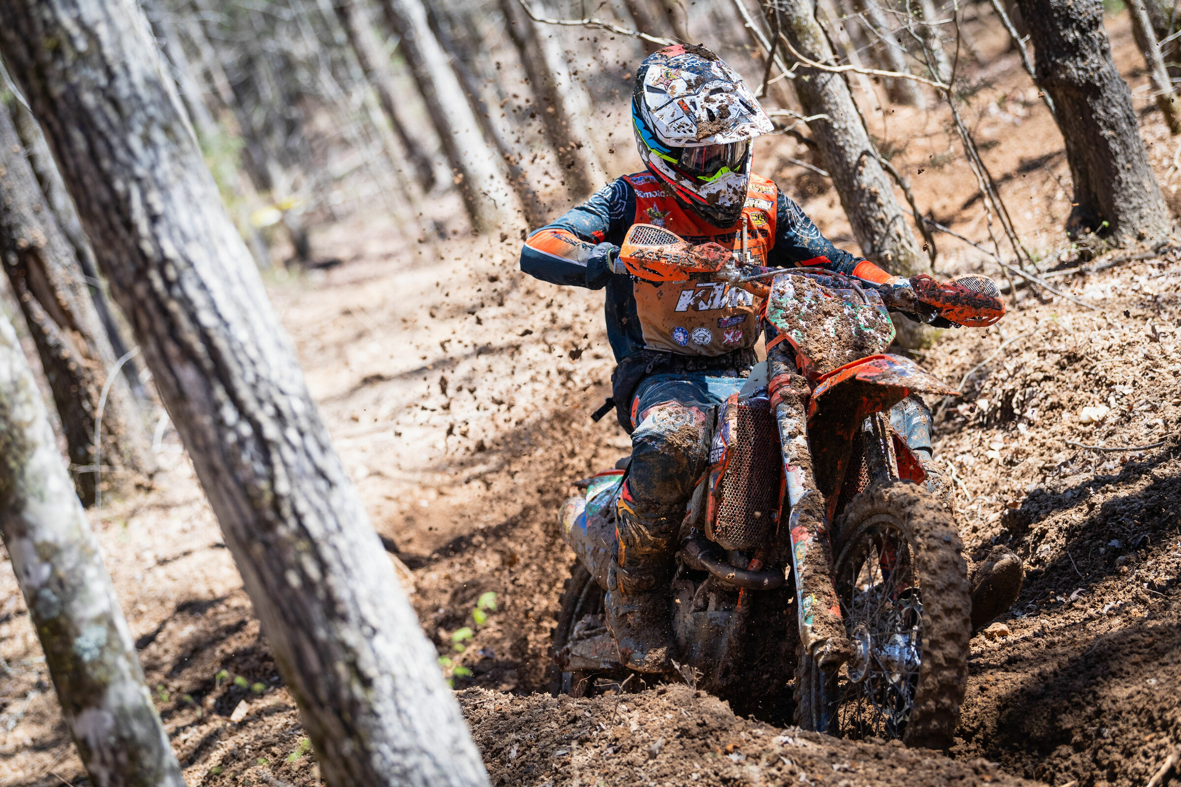 Simon Johnson in the Georgia clay and ruts. (Photo: Mack Faint)