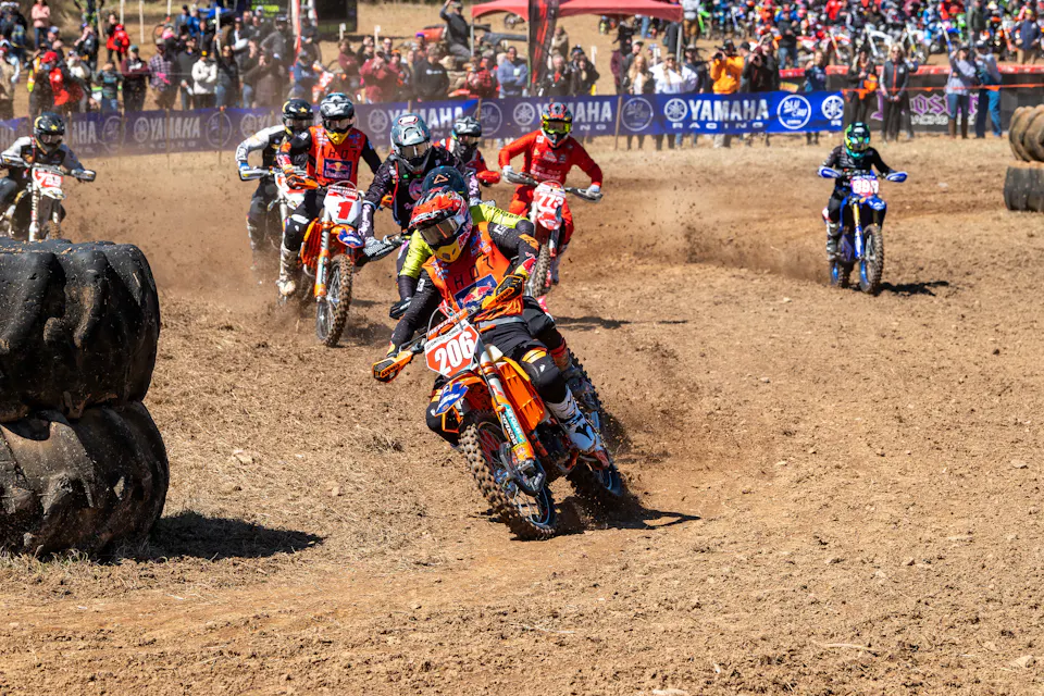 Fowler and Kelley Lead the Way into Round Four This Weekend