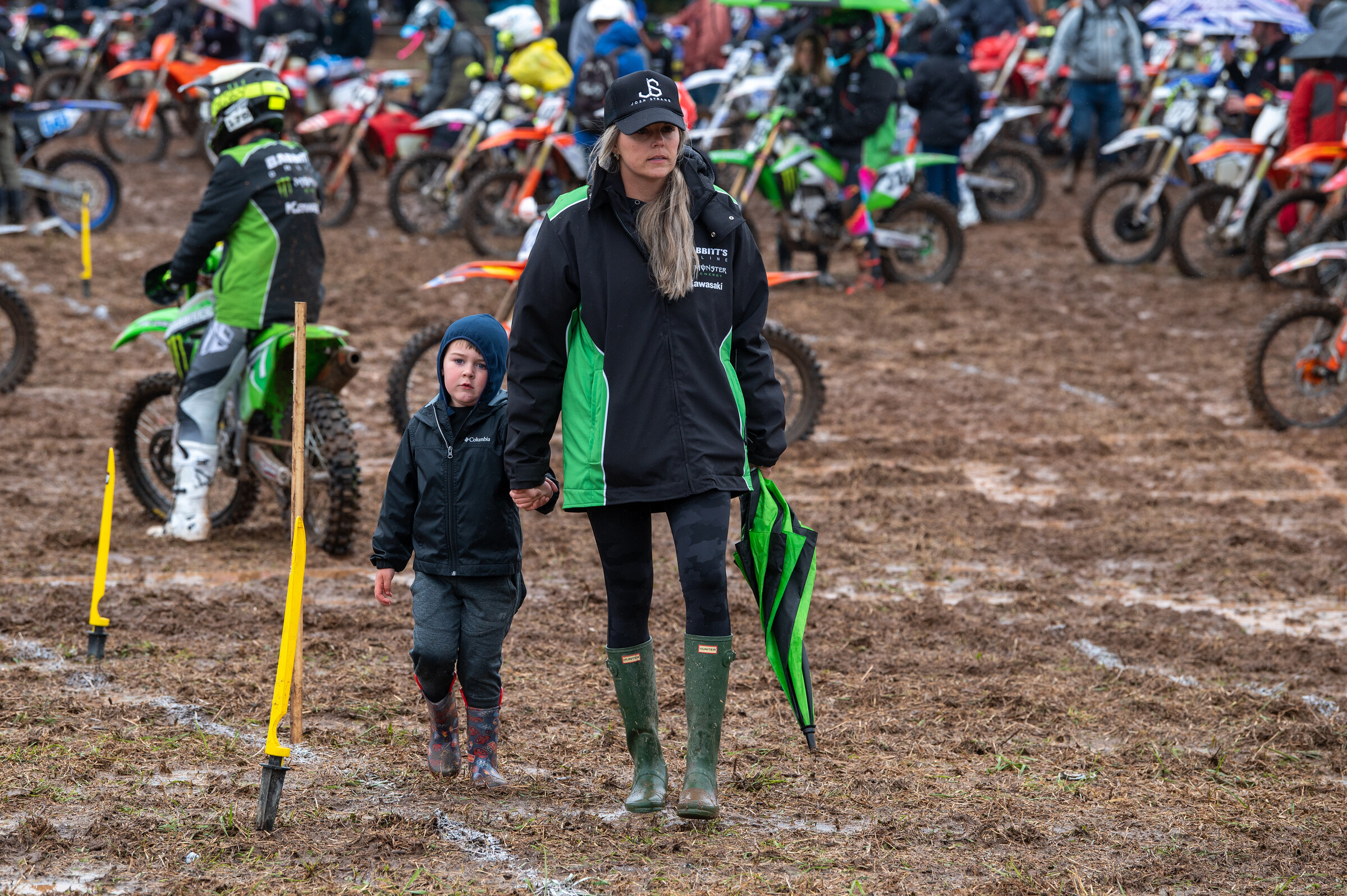 2j23rBg-0%21largestimage%3FMaxSize%3DImageSizeX5Large