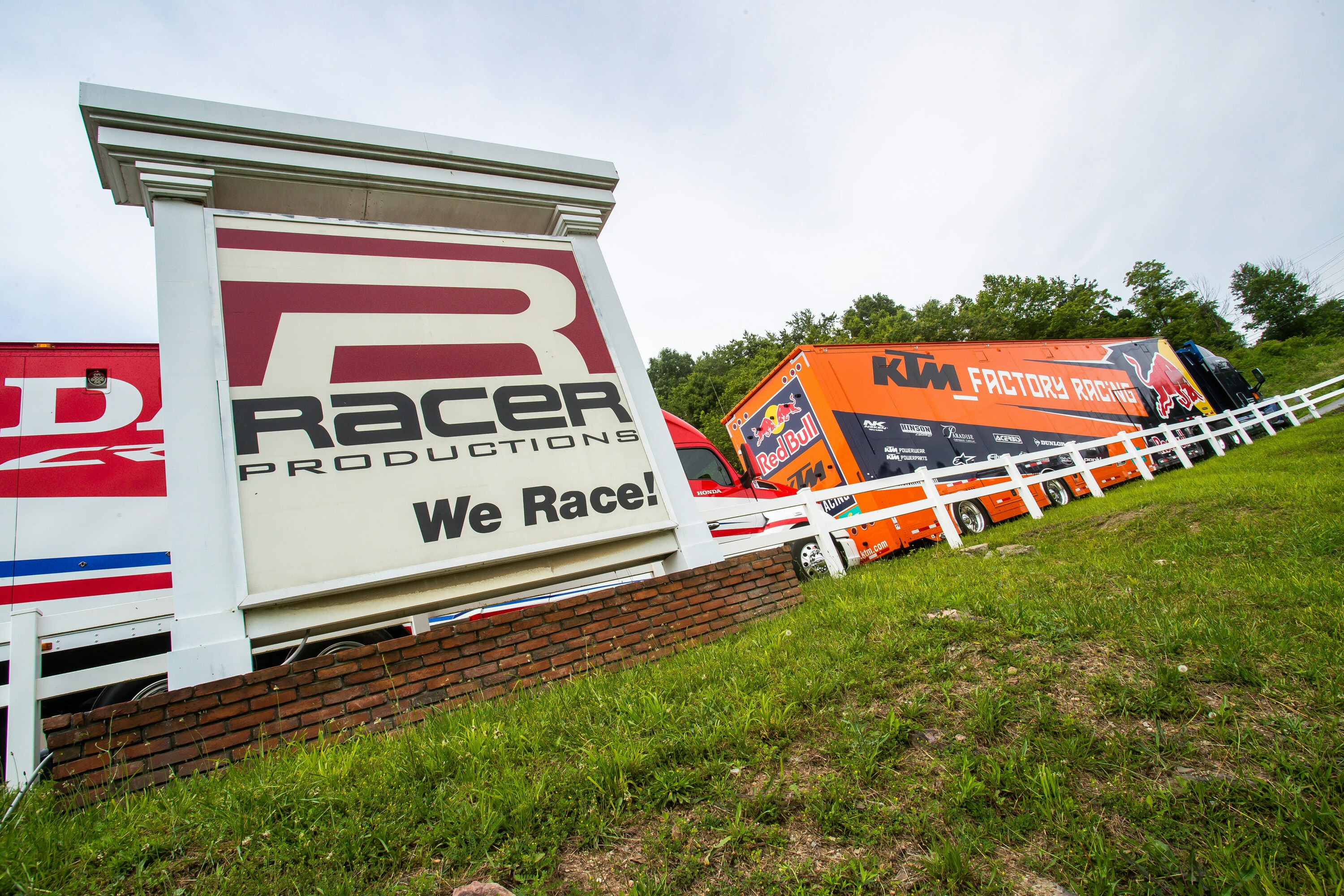 Racer Productions Seeking Graphic Design Intern