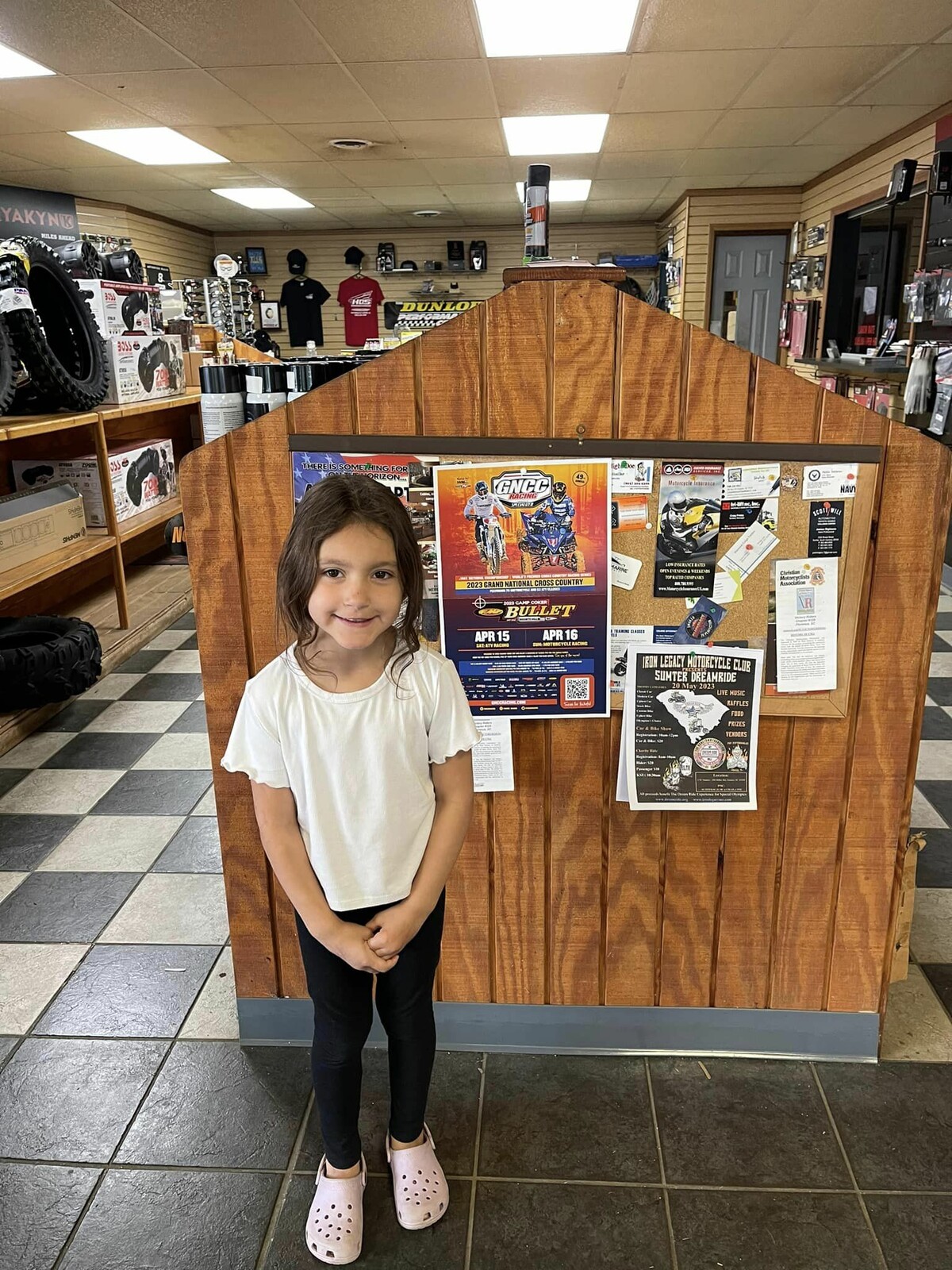 341333593_211265938266549_7588579914876557975_n