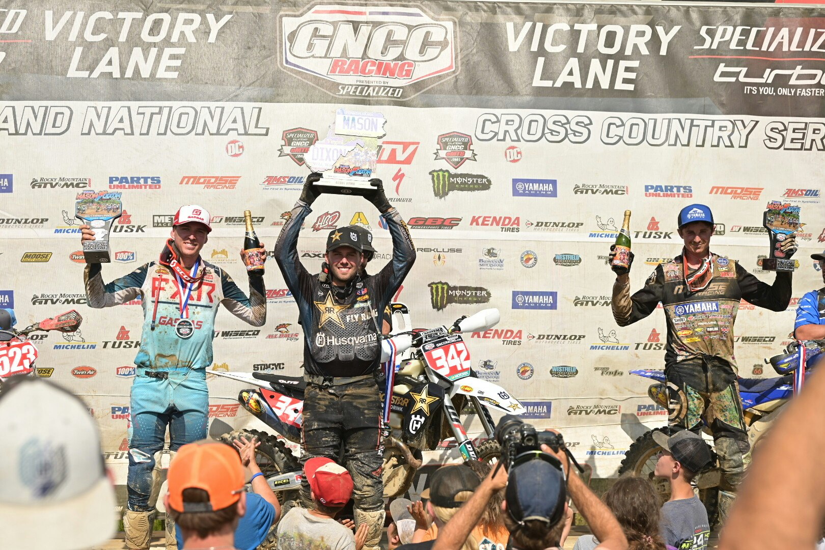 Between the Arrows: 2023 Parts Unlimited Mason-Dixon GNCC Motorcycles