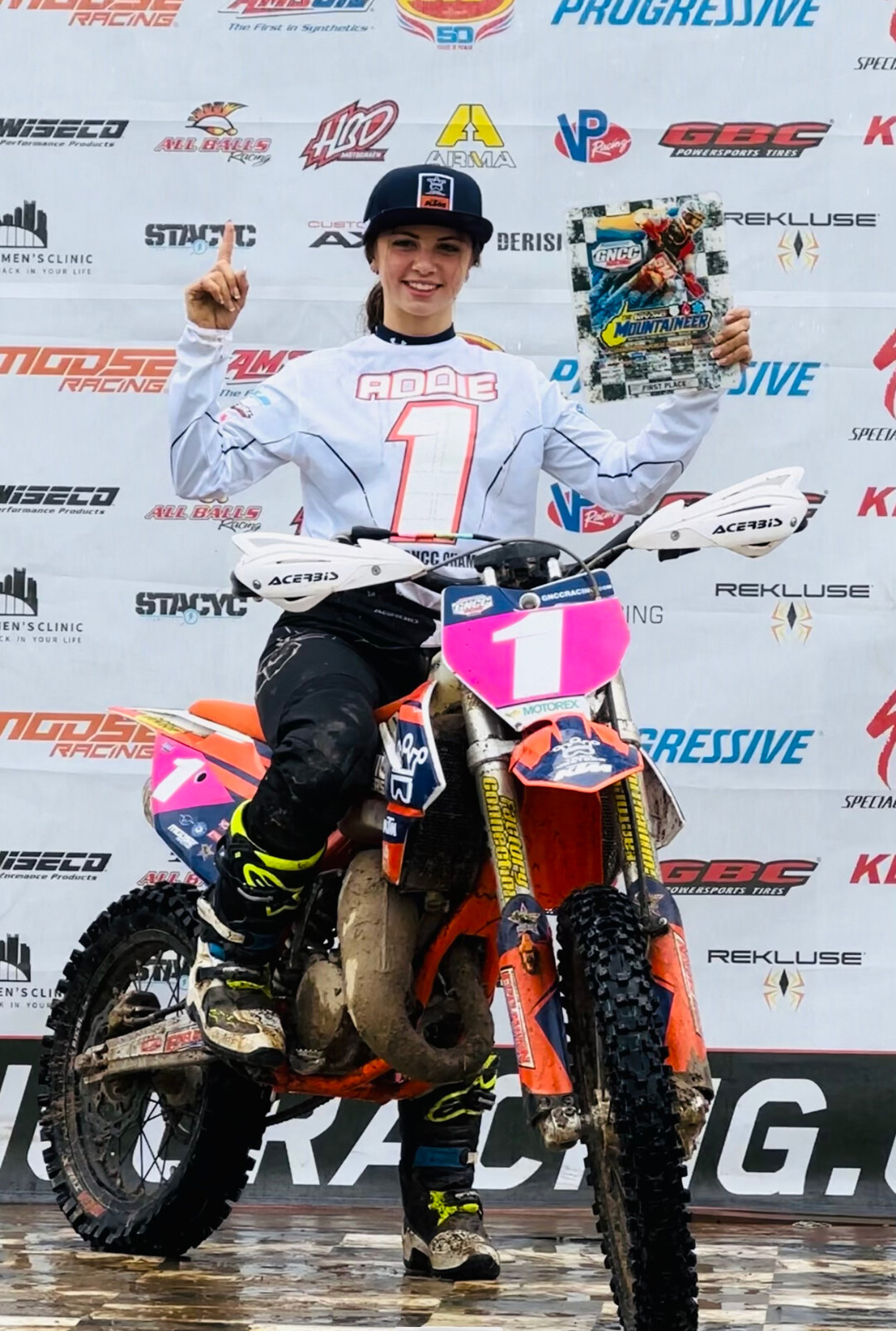 Addie earned nine wins in the Girls Super Mini class, clinching the championship early.