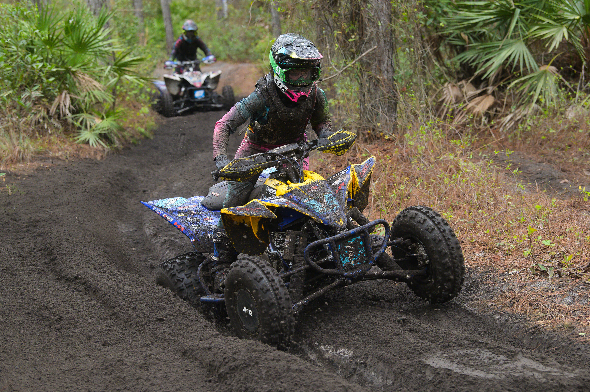 Jessica Elioff (Elioff Racing/BNR Motorsports/GBC) pushed through to earn her second win in the WXC class this season.