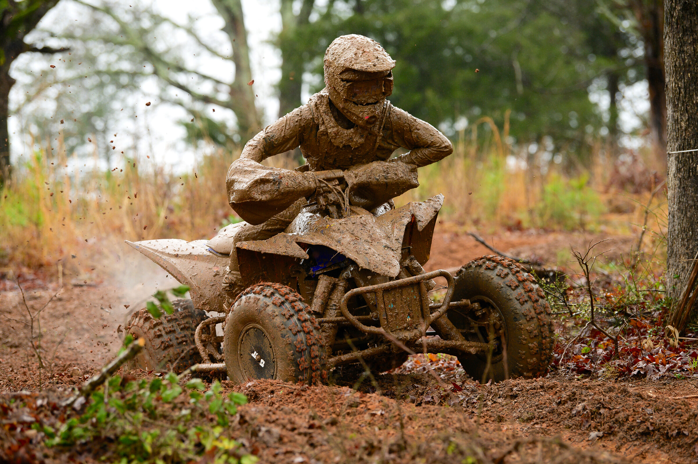 Jessica Elioff came back to make a last lap pass for the WXC win.