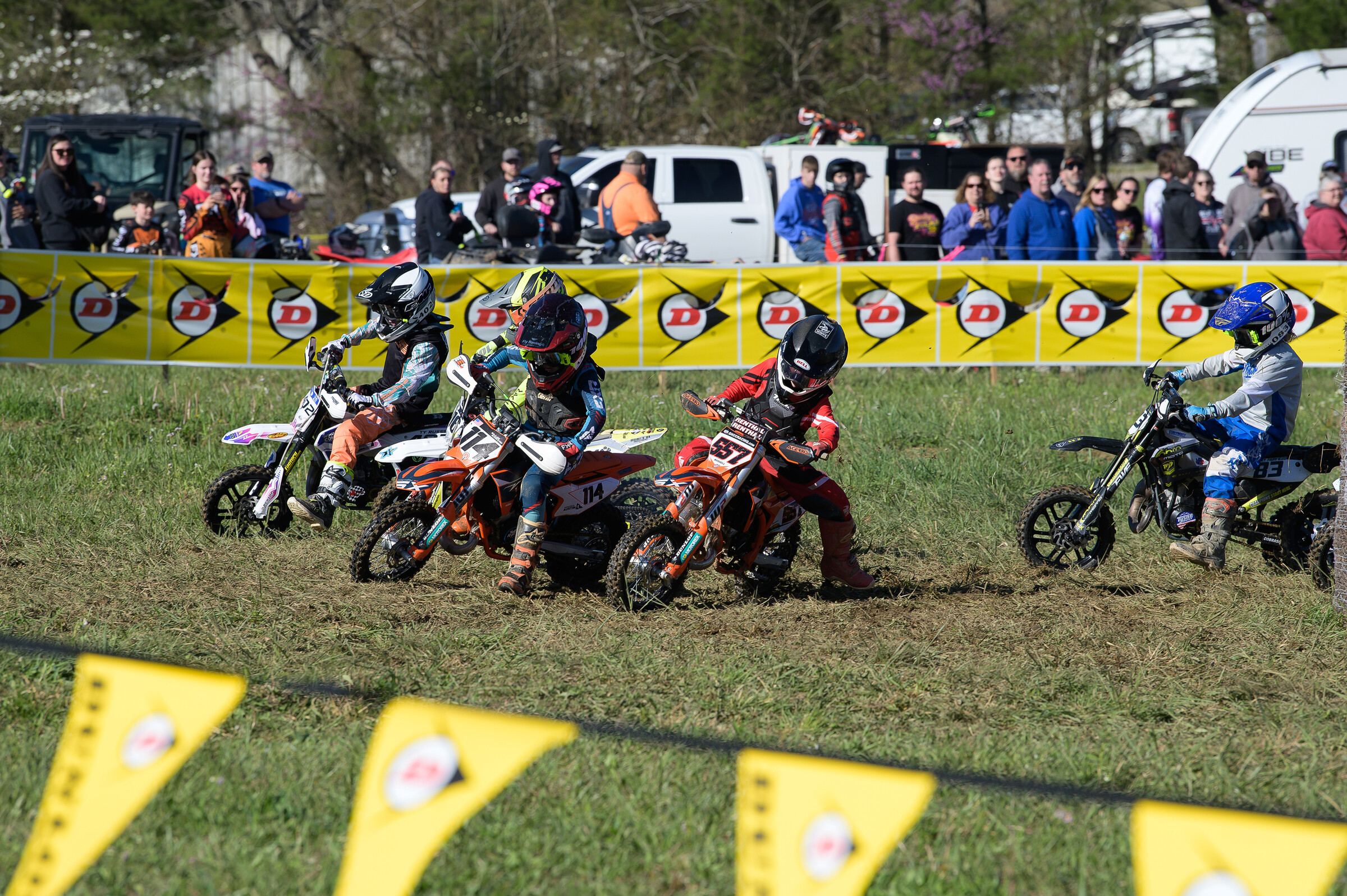 MJ7QXJ9-0%21sizeoriginal