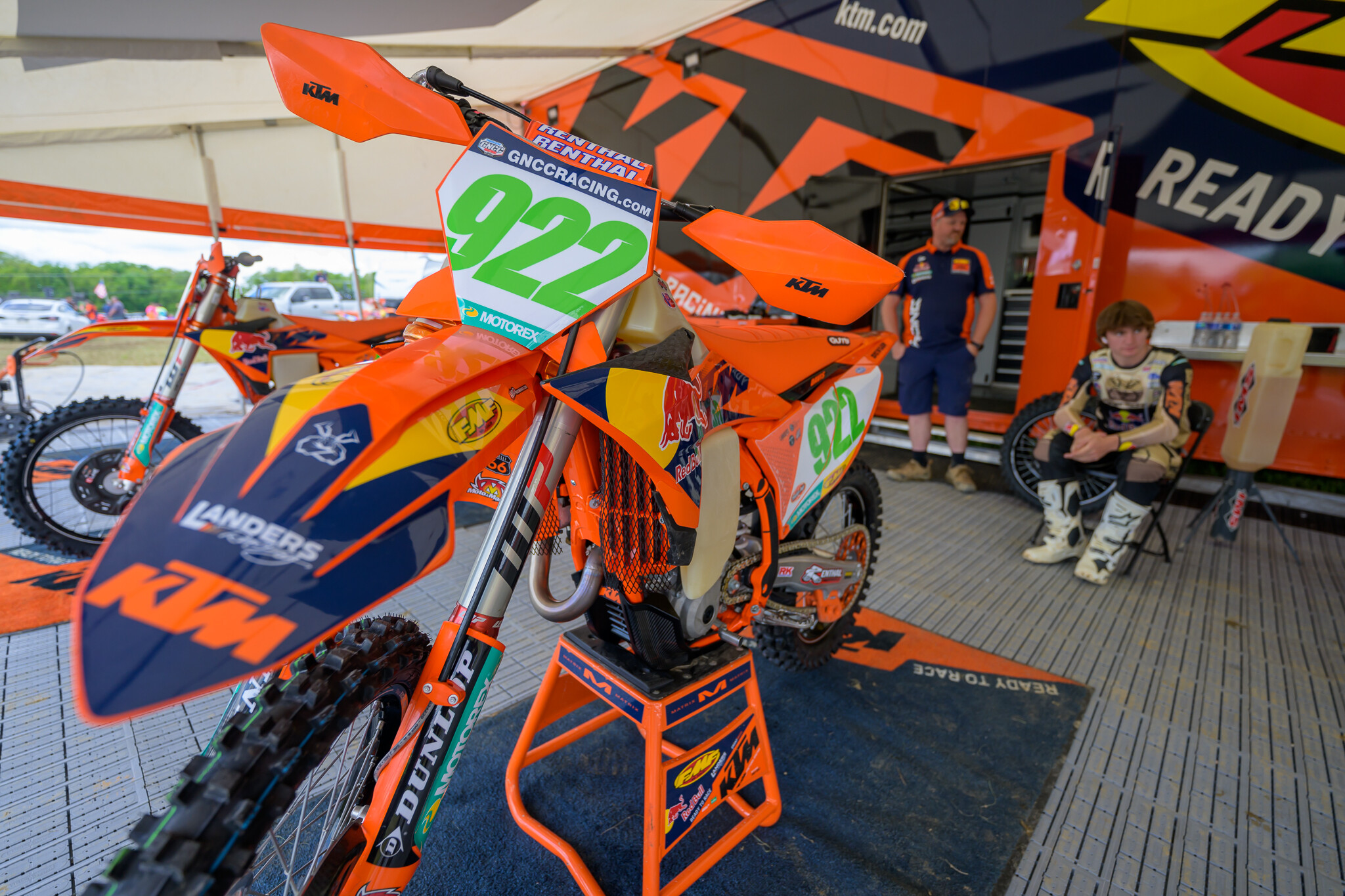 PowerlineParkSUN-214