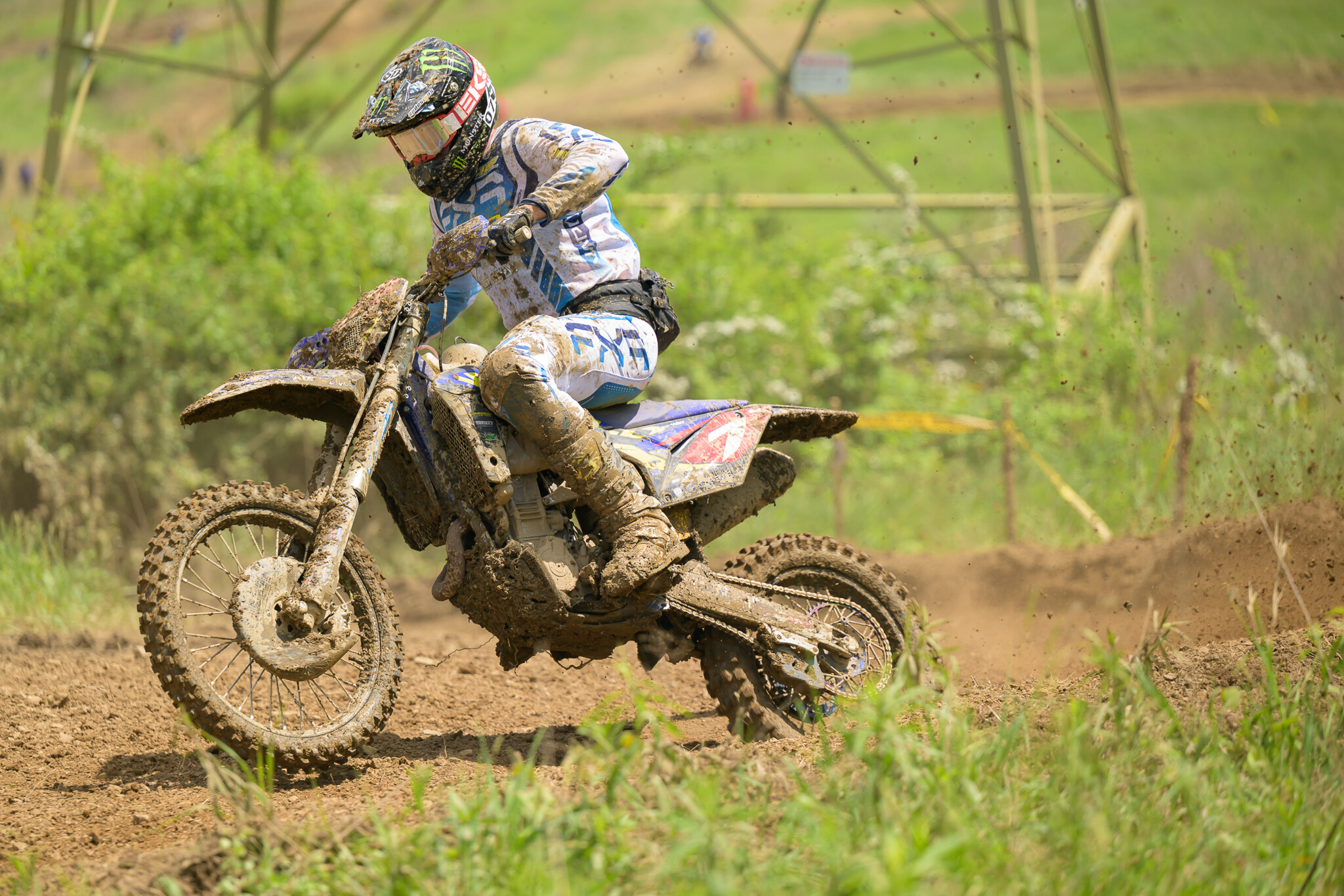 PowerlineParkSUN-319