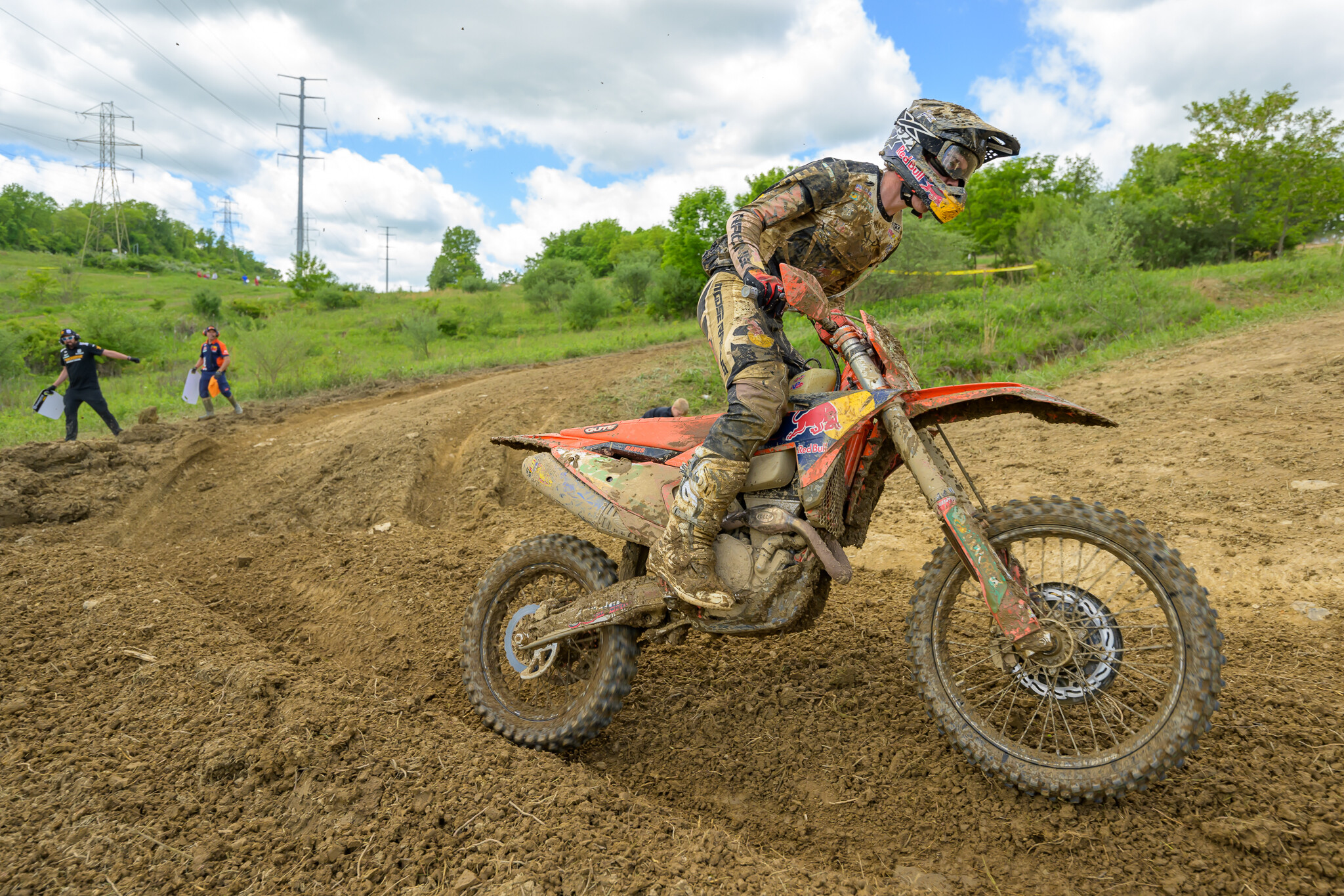 PowerlineParkSUN-411