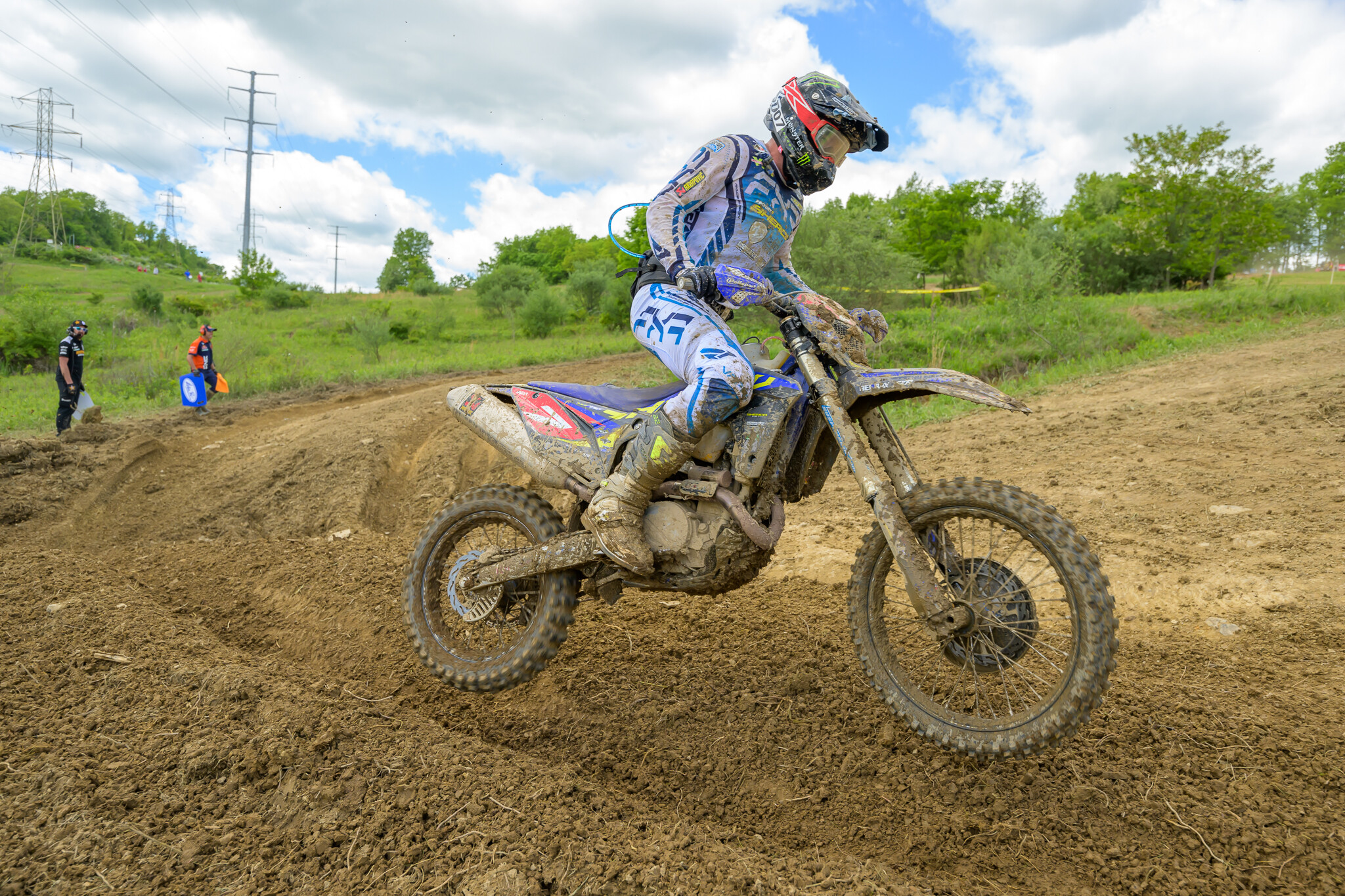 PowerlineParkSUN-406