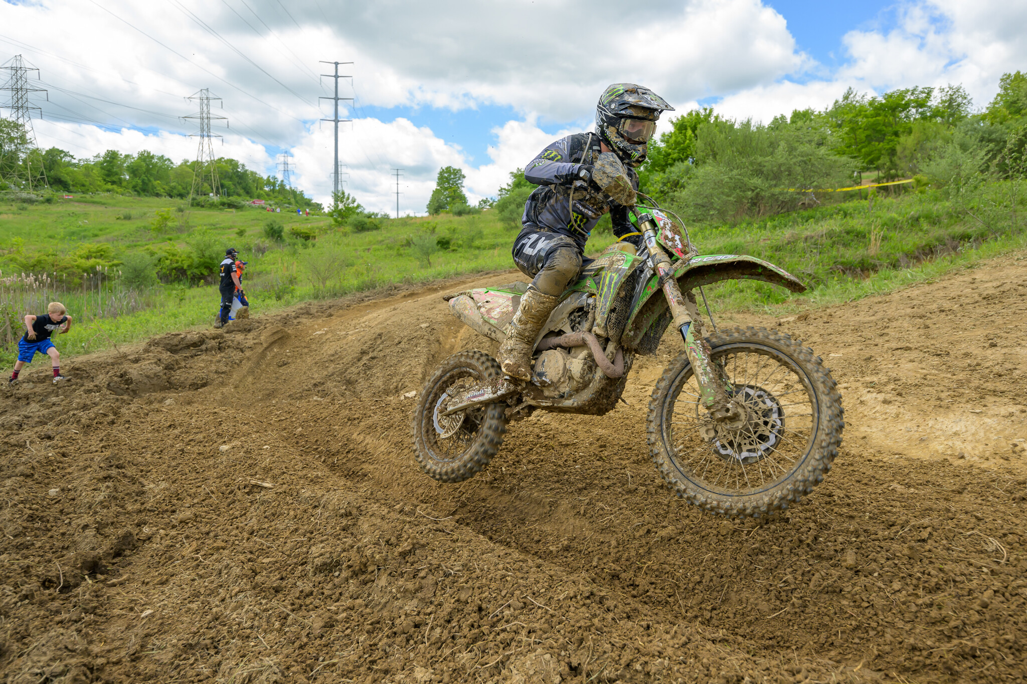 PowerlineParkSUN-407