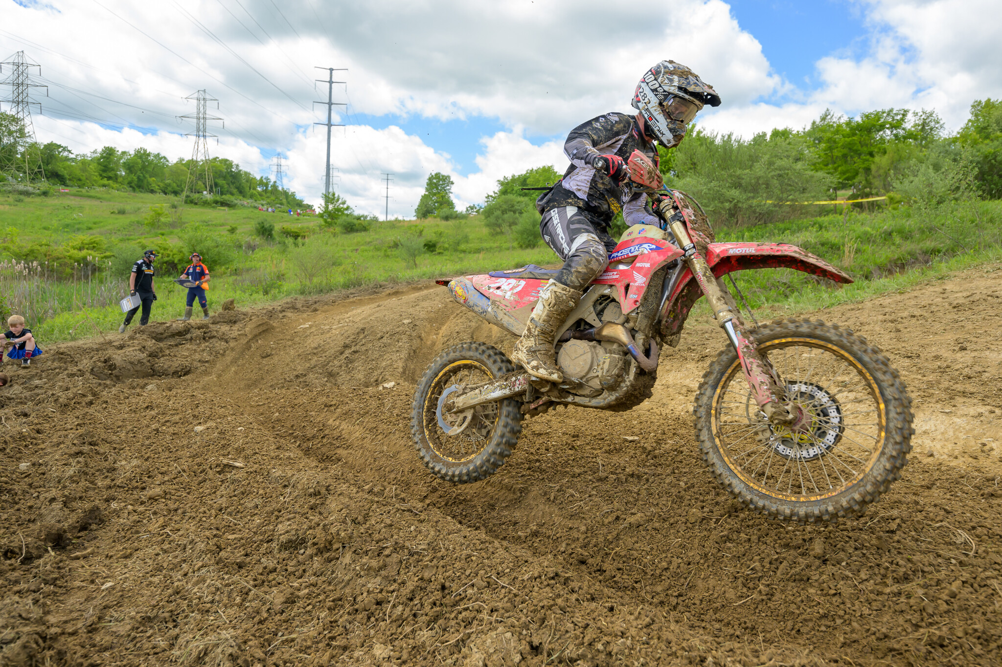 PowerlineParkSUN-404