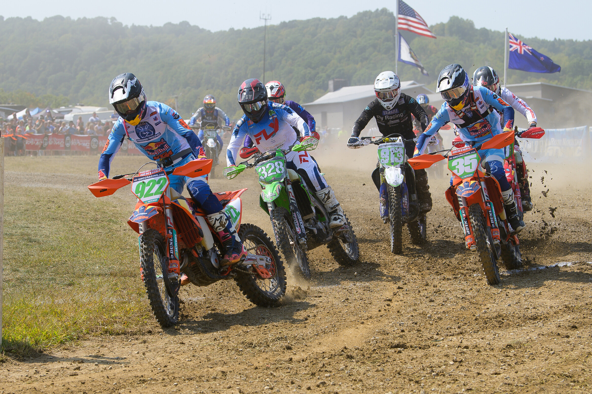 Grant Davis (#922) would grab the Steel City Medical Center XC2 holeshot, and lead until the checkered flag flew to earn the XC2 250 Pro class win.