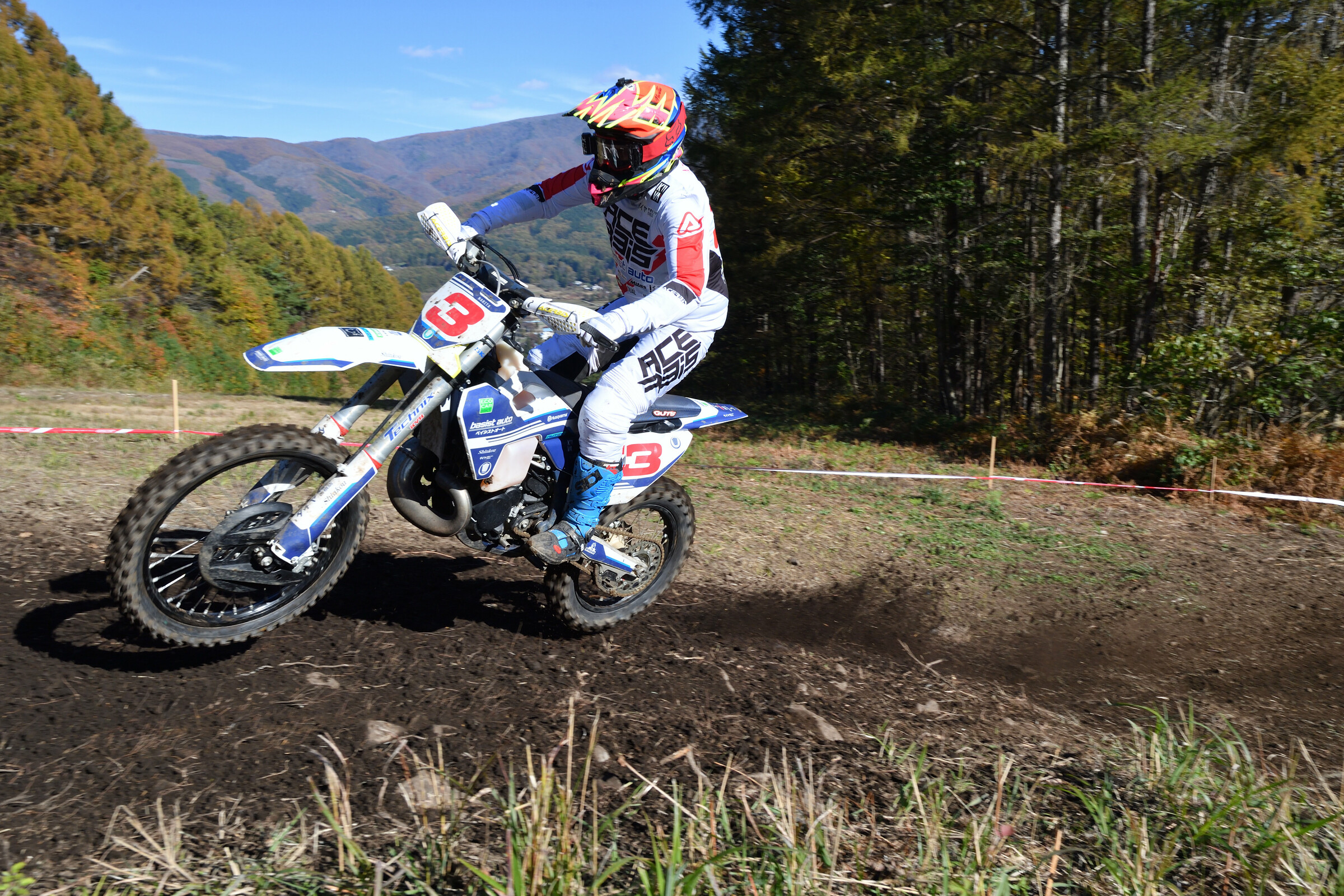 Akira Narita is still really fast!