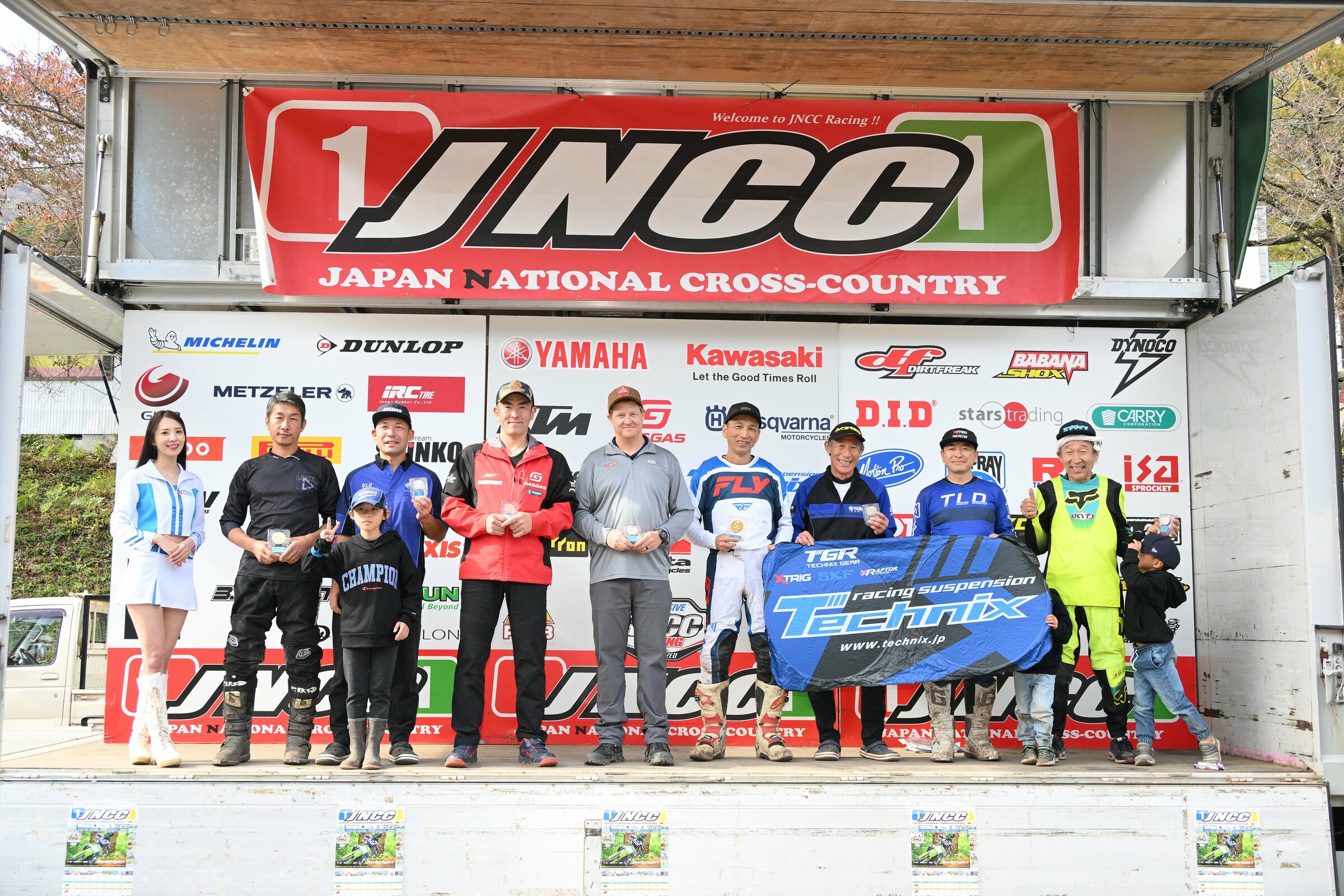 FUN-A and FUN-SA overall podium.