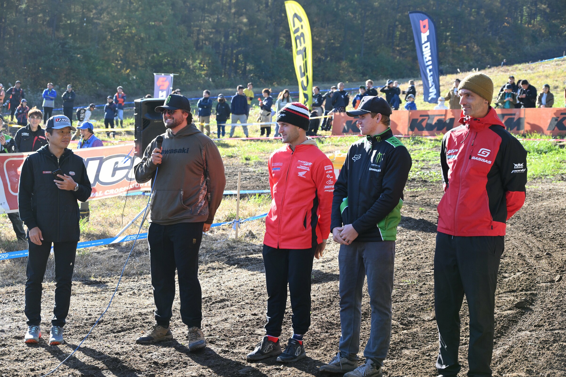 Yoshi Kawana, Stu Baylor, Mike Witkowski, Nick DeFeo and Stefan Granquist wish luck to the FUN-GP racers.