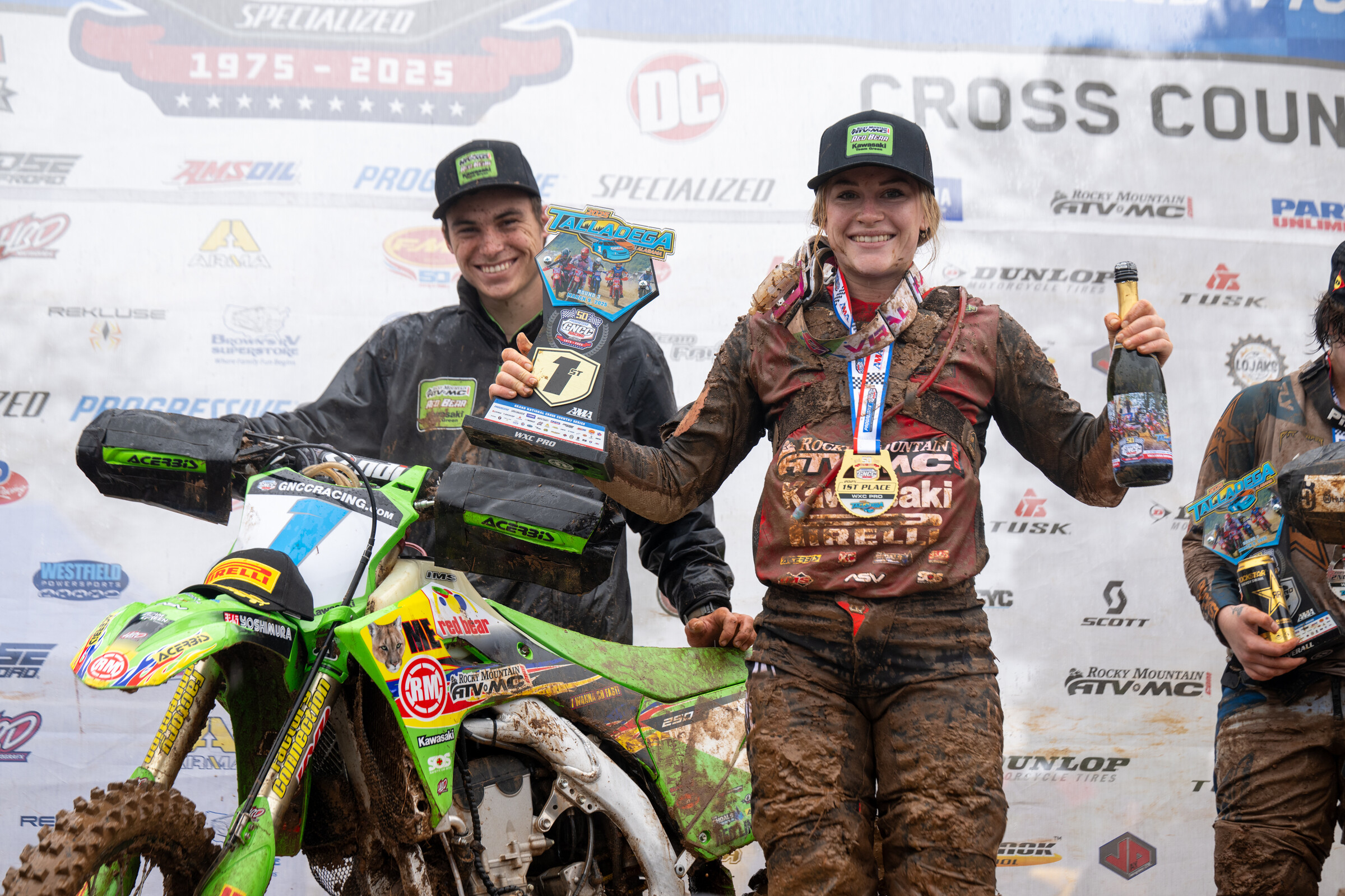 Rachael Archer (Rocky Mountain Red Bear Team Green Kawasaki) earned the WXC class win, and morning overall race win in Alabama.